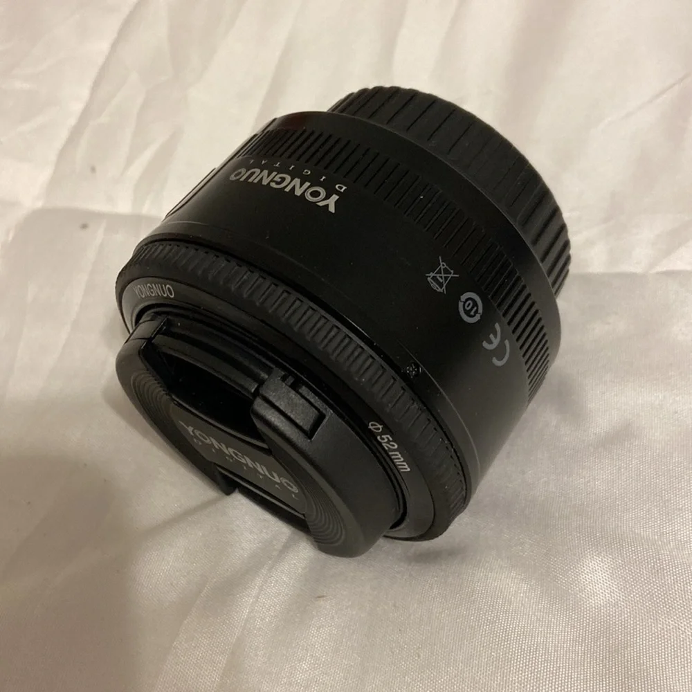YONGNUO digital lens 50mm F1.8